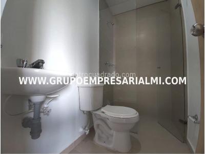 Apartamento de 3 alcobas en venta en San German, Medellín, 68 m² · foto 13 de 20