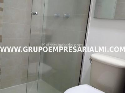 Apartamento de 3 alcobas en arriendo en El Poblado, Medellín, 75 m² · foto 12 de 13