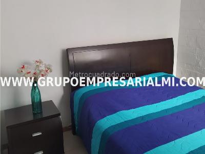 Apartamento de 3 alcobas en venta en San Joaquin, Sabaneta, 68 m² · foto 5 de 11