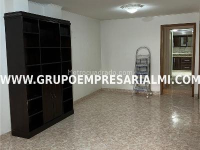 Apartamento de 4 alcobas en arriendo en La America, Medellín, 115 m² · foto 2 de 15