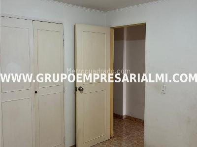 Apartamento de 4 alcobas en arriendo en La America, Medellín, 115 m² · foto 6 de 15
