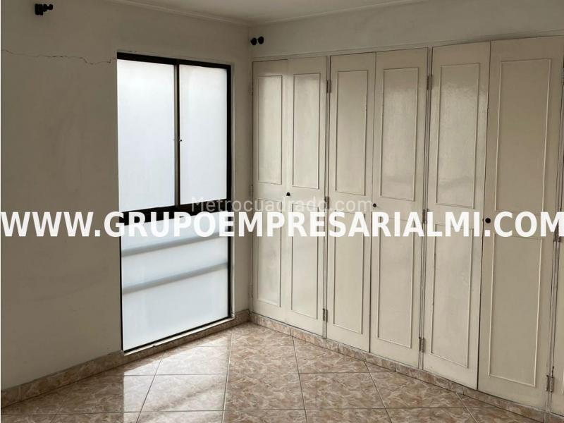 Grand 4BR Apartment for Rent in La America - 9