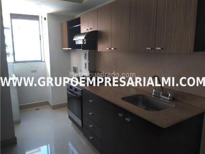 Apartamento de 3 alcobas en arriendo en Villa Carlota, Medellín, 86 m² · foto 5 de 16