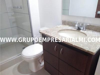 Apartamento de 3 alcobas en arriendo en Villa Carlota, Medellín, 86 m² · foto 12 de 16