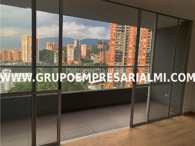 Apartamento de 3 alcobas en arriendo en Aves Maria, Sabaneta, 85 m² · foto 2 de 10