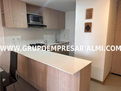 Apartamento de 3 alcobas en arriendo en El Poblado, Medellín, 72 m² · foto 6 de 13