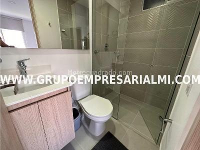 Apartamento de 3 alcobas en arriendo en El Poblado, Medellín, 72 m² · foto 12 de 13