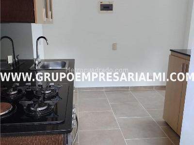 Apartamento de 3 alcobas en arriendo en El Poblado, Medellín, 65 m² · foto 4 de 11