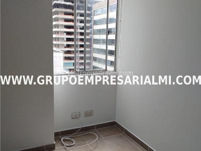 Apartamento de 3 alcobas en arriendo en El Poblado, Medellín, 65 m² · foto 9 de 11