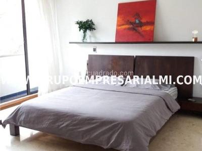 Apartamento de 3 alcobas en arriendo en Lalinde, Medellín, 135 m² · foto 8 de 12