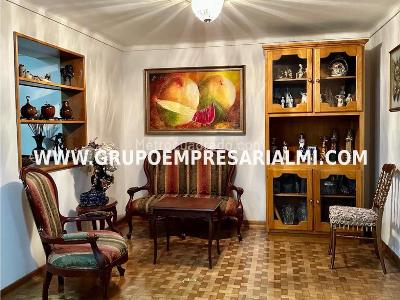 Apartamento de 3 alcobas en venta en Laureles, Medellín, 142 m² · foto 5 de 17