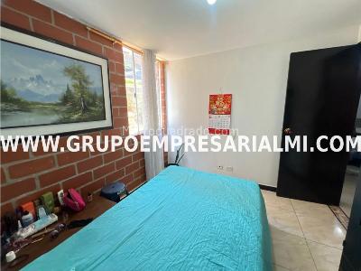 Apartamento de 3 alcobas en venta en Bellavista, Bello, 53 m² · foto 11 de 20