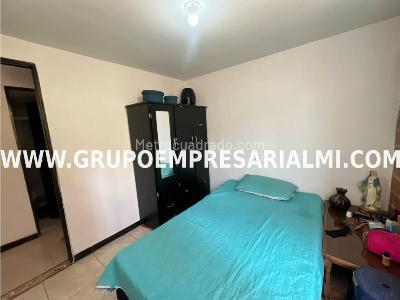 Apartamento de 3 alcobas en venta en Bellavista, Bello, 53 m² · foto 14 de 20