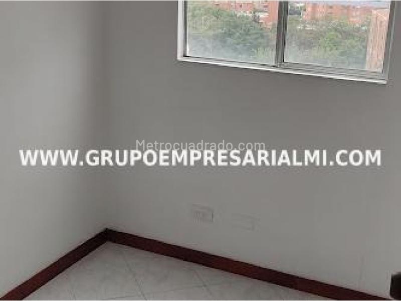 Apartamento Hermoso de 3 Alcobas en Belén - 5