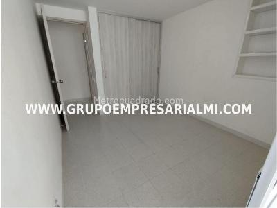 Apartamento de 3 alcobas en venta en El Poblado, Medellín, 138 m² · foto 9 de 16