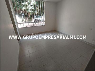 Apartamento de 3 alcobas en venta en El Poblado, Medellín, 138 m² · foto 10 de 16