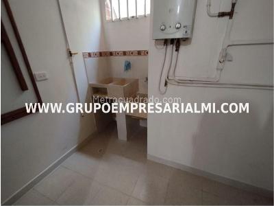 Apartamento de 3 alcobas en venta en El Poblado, Medellín, 138 m² · foto 11 de 16
