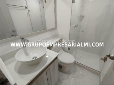Apartamento de 3 alcobas en venta en El Poblado, Medellín, 138 m² · foto 13 de 16