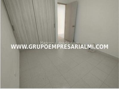 Apartamento de 3 alcobas en venta en El Poblado, Medellín, 138 m² · foto 7 de 16