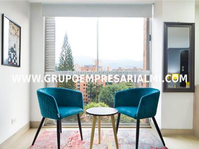 Apartaestudio en venta en El Poblado, Medellín, 30 m² · foto 11 de 12