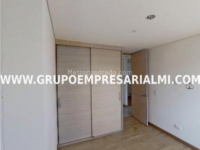 Apartamento de 3 alcobas en venta en La Doctora, Sabaneta, 81 m² · foto 14 de 18