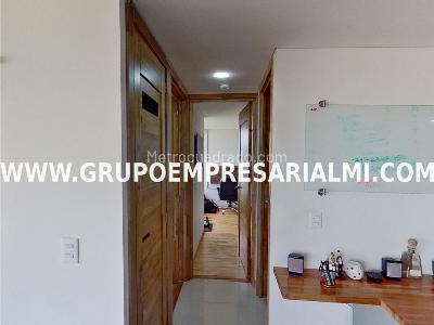 Apartamento de 2 alcobas en venta en La Doctora, Sabaneta, 75 m² · foto 5 de 17