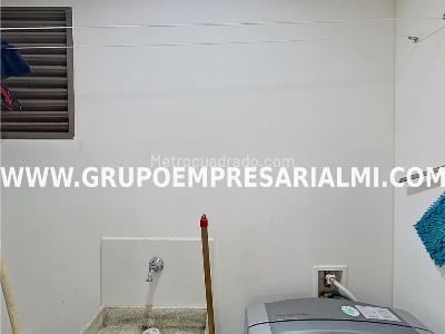 Apartamento de 2 alcobas en venta en La Doctora, Sabaneta, 75 m² · foto 14 de 17