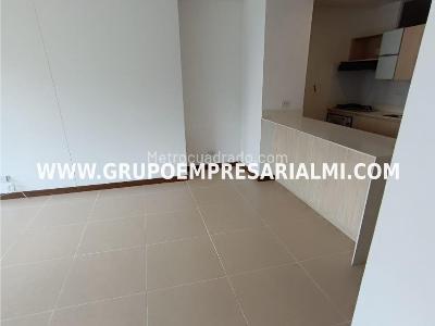 Apartaestudio en arriendo en El Poblado, Medellín, 62 m² · foto 10 de 20
