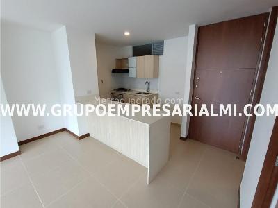 Apartaestudio en arriendo en El Poblado, Medellín, 62 m² · foto 8 de 20