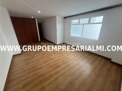Apartamento en venta en Belen, Medellín · foto 5 de 8