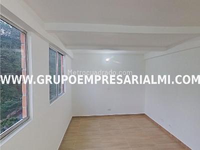 Apartamento de 2 alcobas en venta en San Jose, Sabaneta, 57 m² · foto 13 de 17