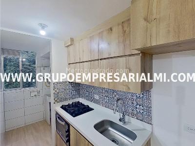Apartamento de 2 alcobas en venta en San Jose, Sabaneta, 57 m² · foto 2 de 17