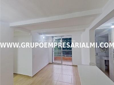 Apartamento de 2 alcobas en venta en San Jose, Sabaneta, 57 m² · foto 3 de 17