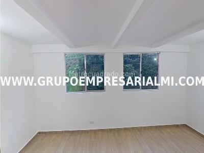 Apartamento de 2 alcobas en venta en San Jose, Sabaneta, 57 m² · foto 8 de 17