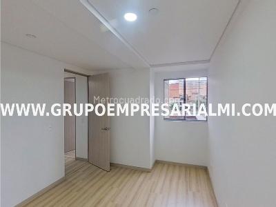 Apartamento en venta en Fatima, Itagüí · foto 3 de 18