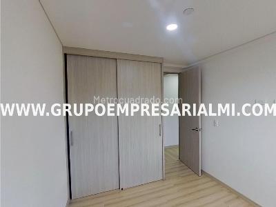 Apartamento en venta en Fatima, Itagüí · foto 7 de 18
