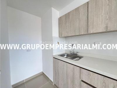 Apartamento de 3 alcobas en venta en Alto Bonito, Rionegro, 60 m² · foto 3 de 8