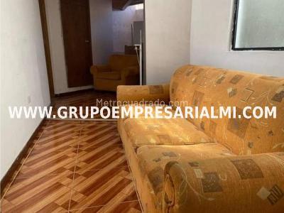 Apartaestudio en arriendo en Laureles, Medellín, 30 m² · foto 3 de 9