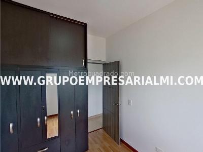 Apartamento de 3 alcobas en venta en Niquia, Bello, 63 m² · foto 7 de 11