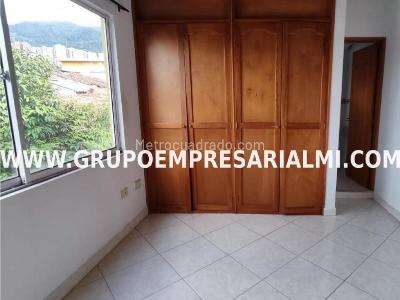 Apartamento en venta en Loma De Las Brujas, Envigado · foto 9 de 14