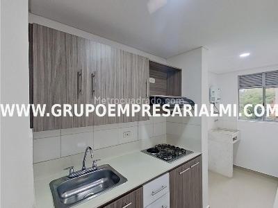 Apartamento en venta en Ditaires, Itagüí · foto 3 de 20
