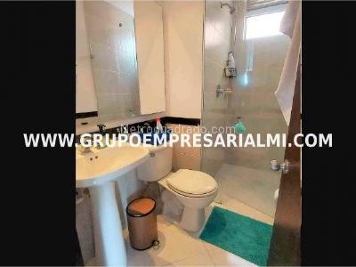 Apartamento de 3 alcobas en venta en El Poblado, Medellín, 300 m² · foto 9 de 13