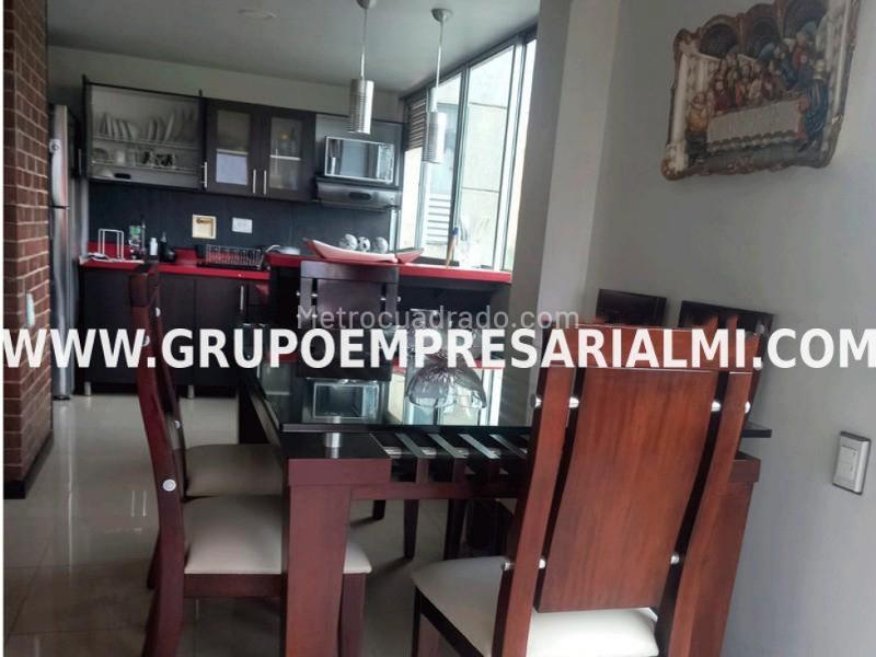 Gran Apartamento de 2 Alcobas en Los Colores - 4