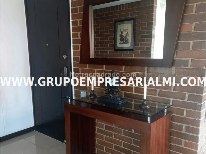 Gran Apartamento de 2 Alcobas en Los Colores - 6