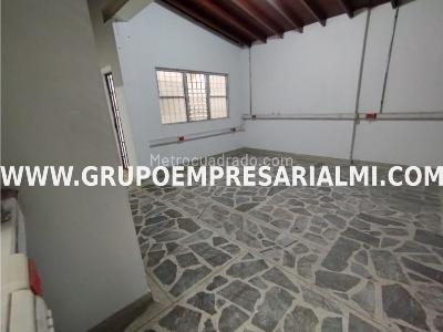 Warehouse for rent in Belen, Medellín