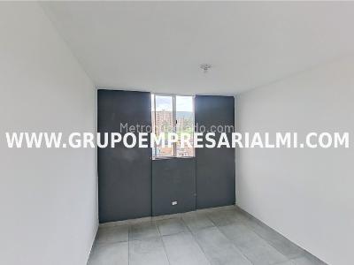 Apartamento en venta en El Poblado, Medellín · foto 9 de 12