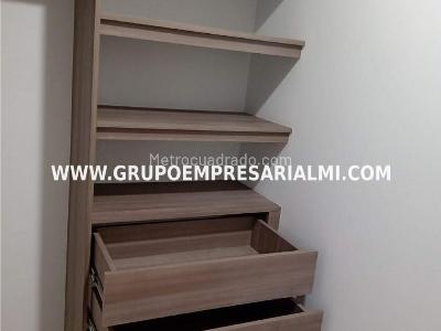 Apartamento en venta en Calasanz, Medellín · foto 9 de 12