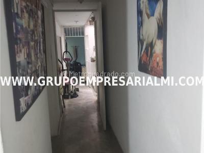 Casa de 4 alcobas en venta en Prado Centro, Medellín, 124 m² · foto 7 de 15