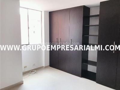 Apartamento en venta en El Poblado, Medellín · foto 7 de 10