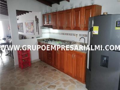 Apartamento en venta en Alcala, Envigado · foto 2 de 13
